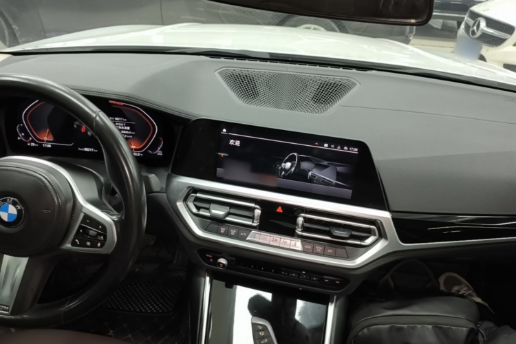 BMW 3 Series 2021 imagen de coche #10