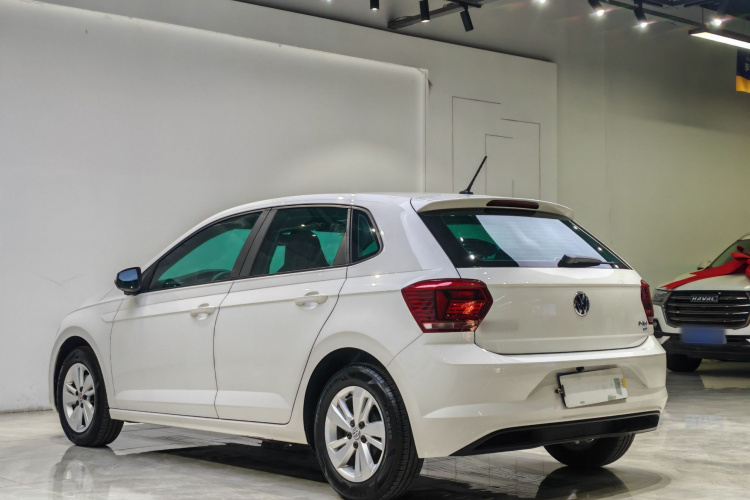 Volkswagen Polo 2021 #6 Volkswagen Polo 2021 car image #6