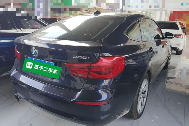 BMW 3 Series GT 2019 изображение автомобиля #7