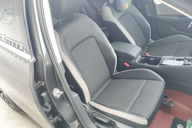 Volkswagen Golf 2021 #24 Volkswagen Golf 2021 car image #24