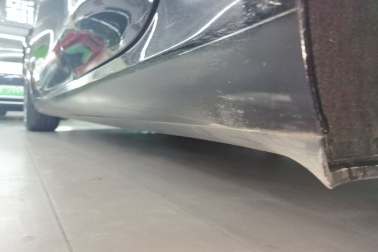 Tesla Model 3 2023 car image #27