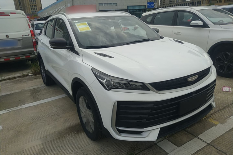 GEELY Coolray 2026 #4 GEELY Coolray 2026 изображение автомобиля #4