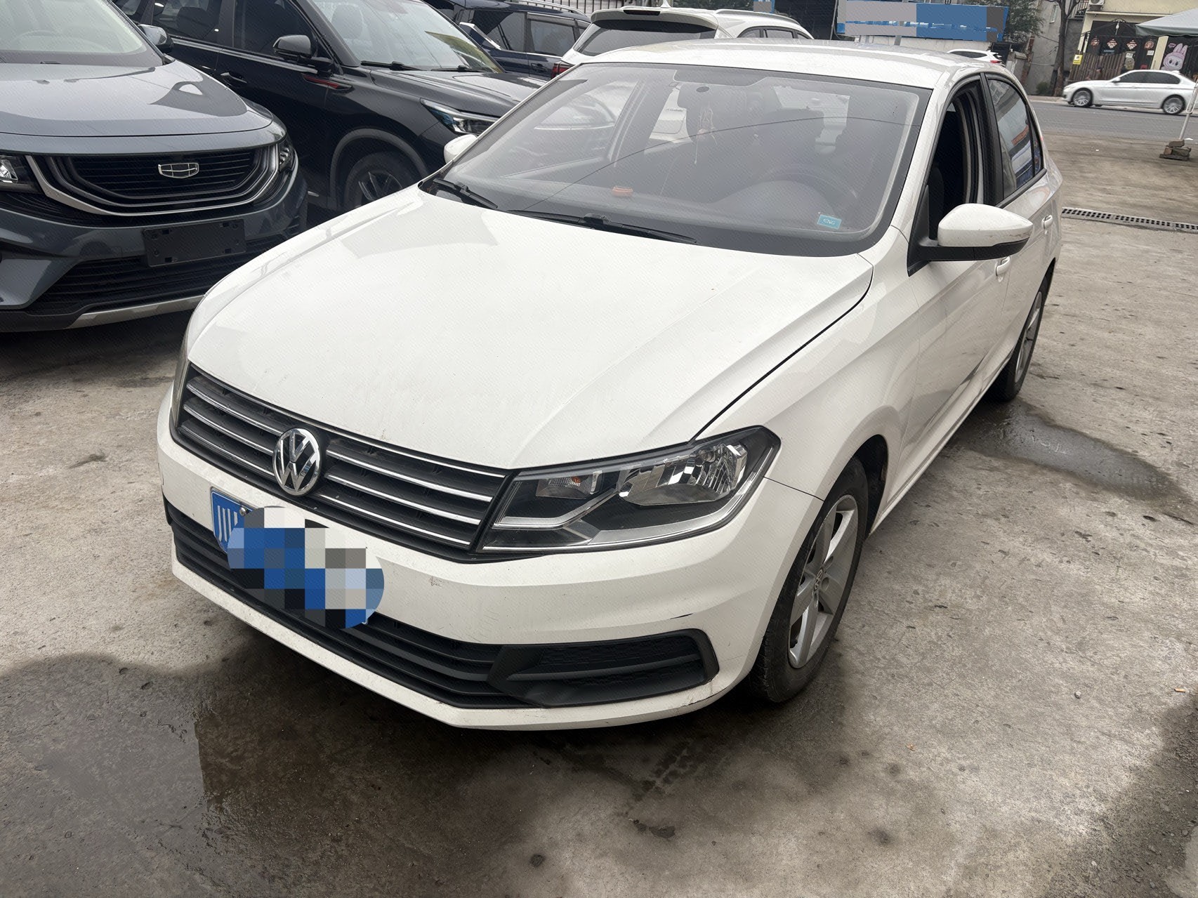 Volkswagen Santana 2017 car image 