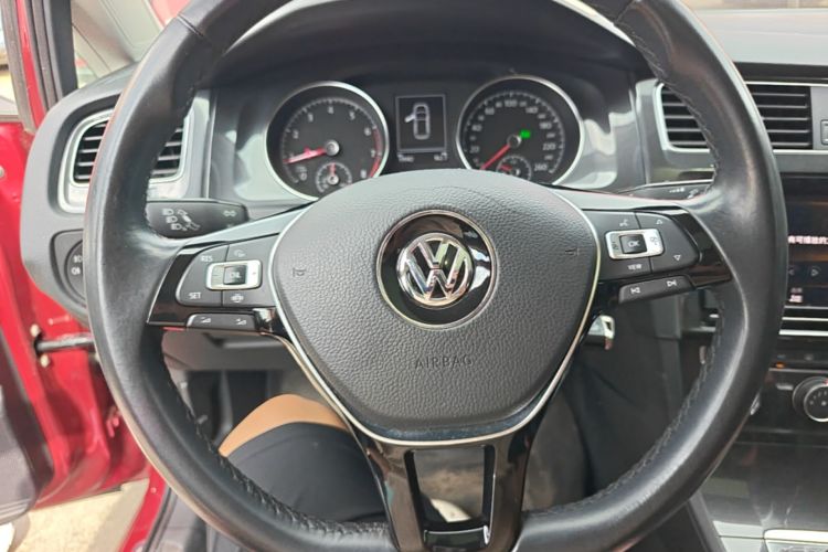 Volkswagen Golf 2019 #11 Volkswagen Golf 2019 car image #11