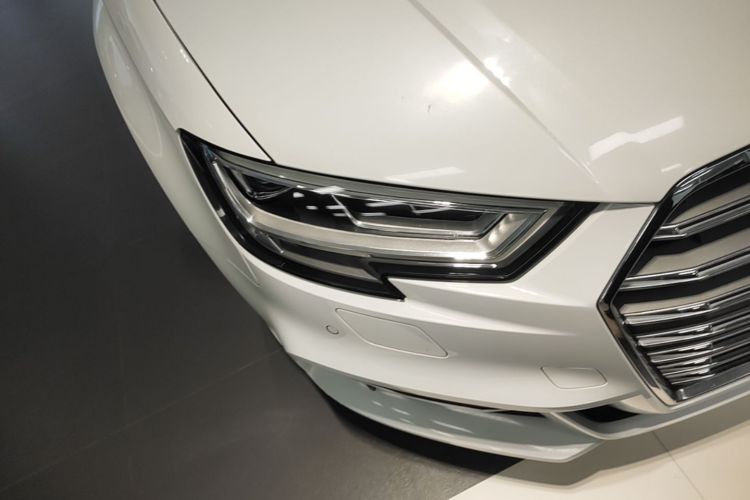 Audi A3 2020 car image #8