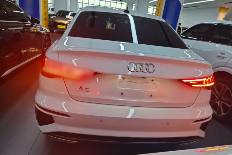 Audi A3 2024 immagine di auto #6
