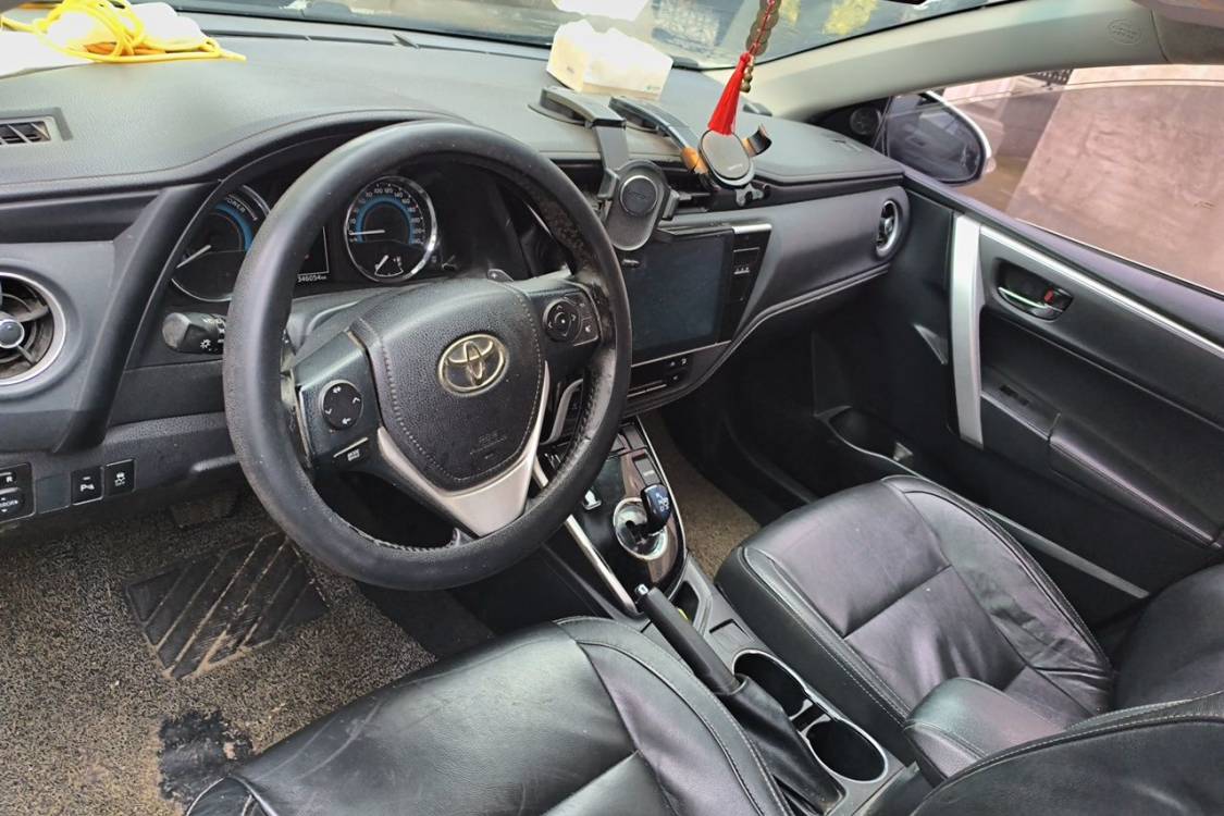 Toyota Corolla 2018 #21 Toyota Corolla 2018 car image #21