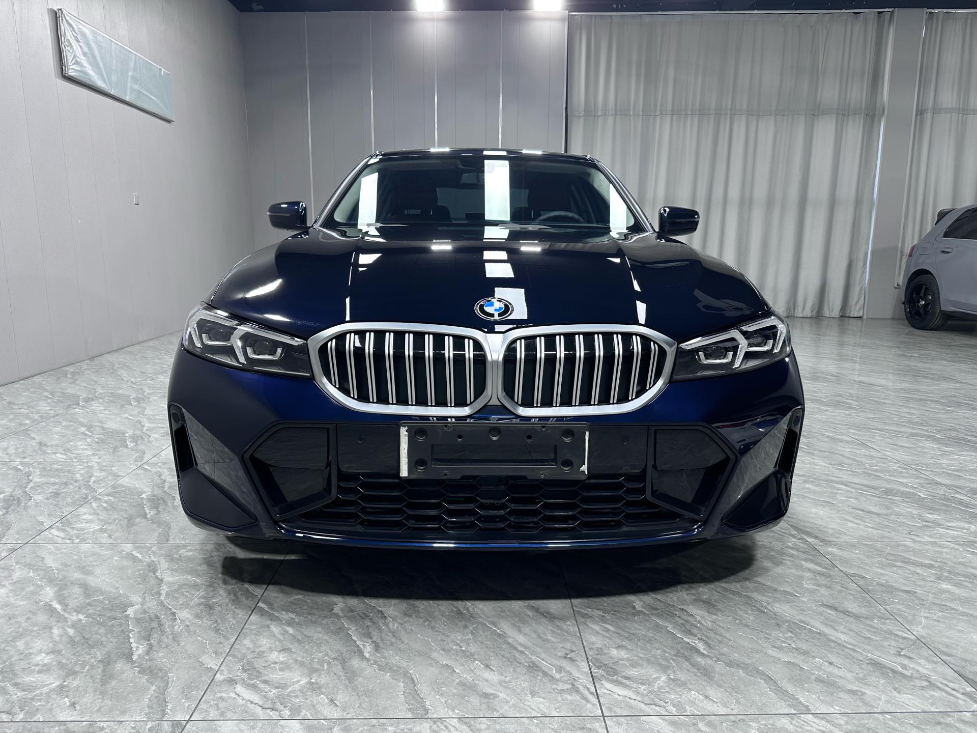 BMW 3 Series 2023 car image #2