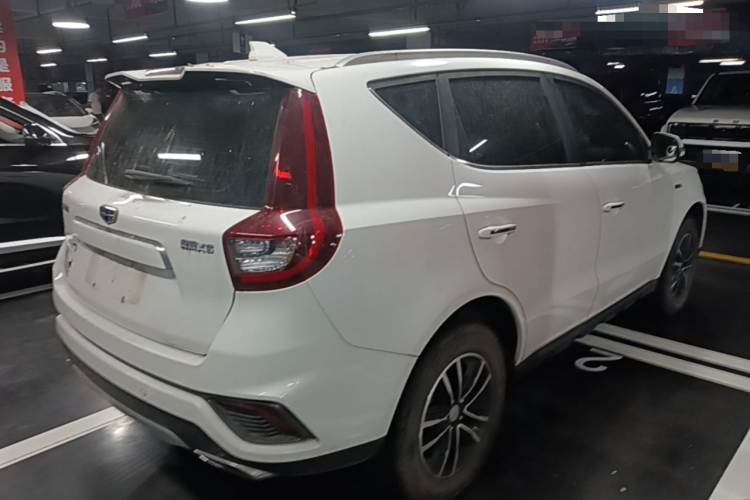 GEELY Vision X6 2018 immagine di auto #7