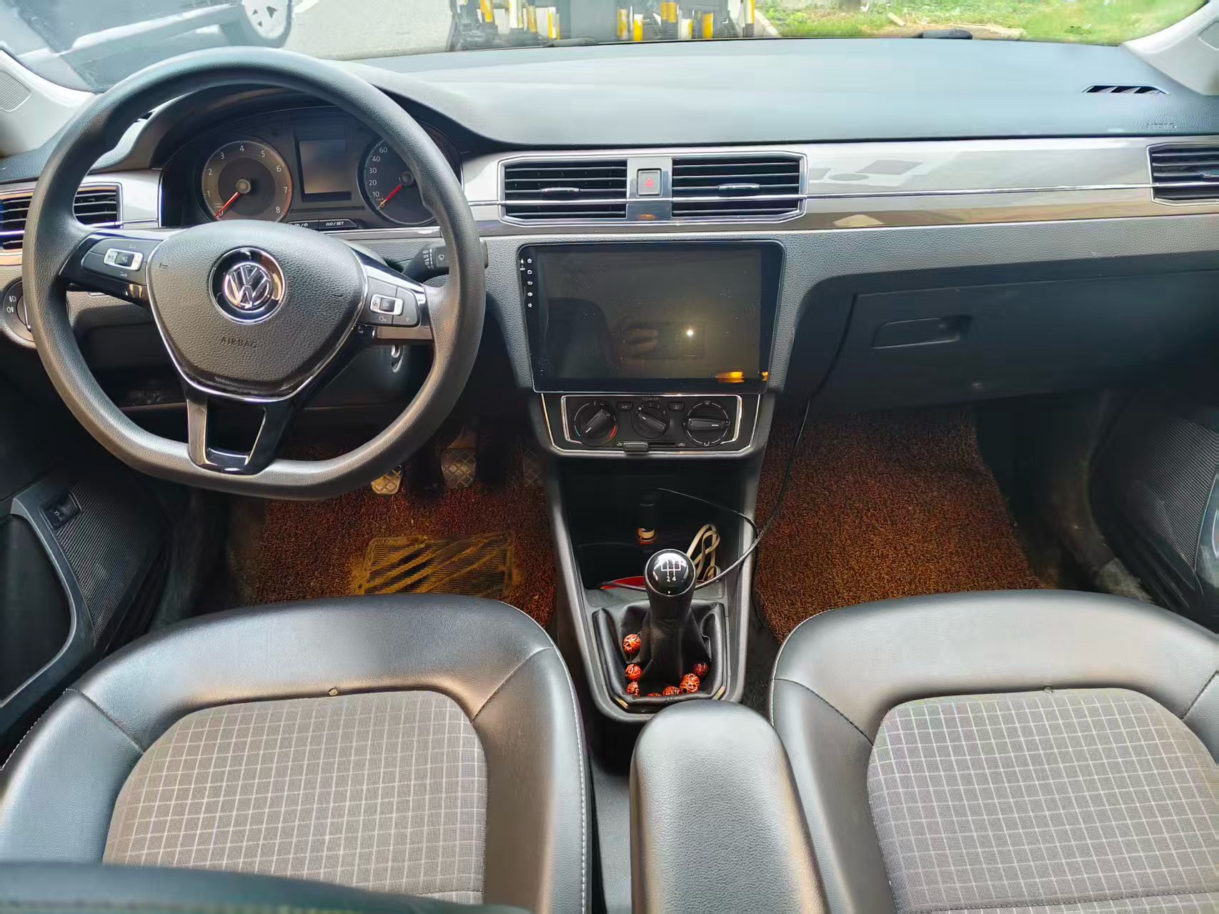 Volkswagen Santana 2017 #5 Volkswagen Santana 2017 car image #5