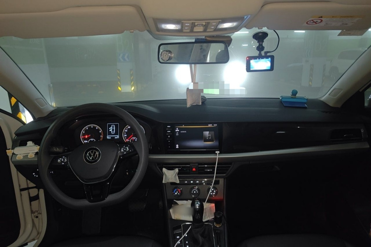 Volkswagen Lavida 2020 car image #7