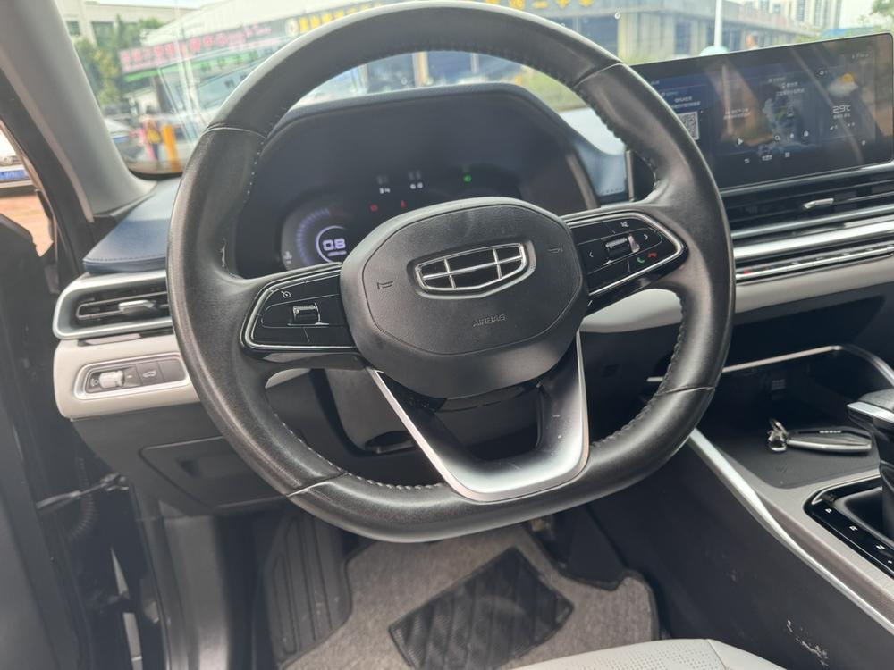 GEELY Emgrand 2021 #13 GEELY Emgrand 2021 car image #13