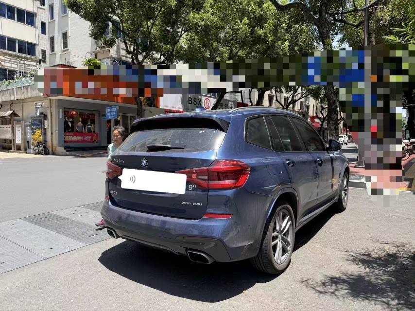 BMW X3 2019 #4 BMW X3 2019 car image #4