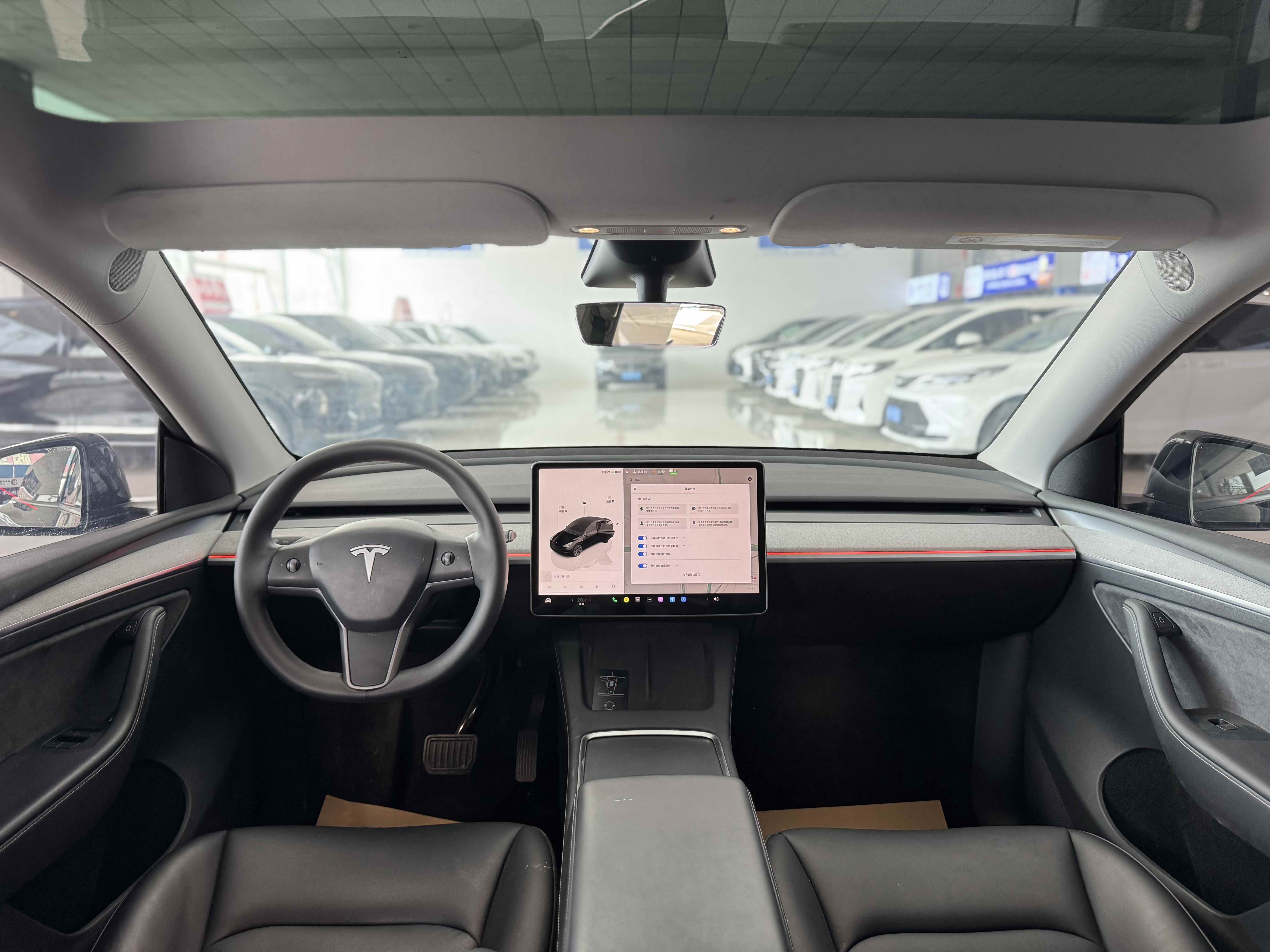 Tesla Model Y 2024 #7 Tesla Model Y 2024 car image #7