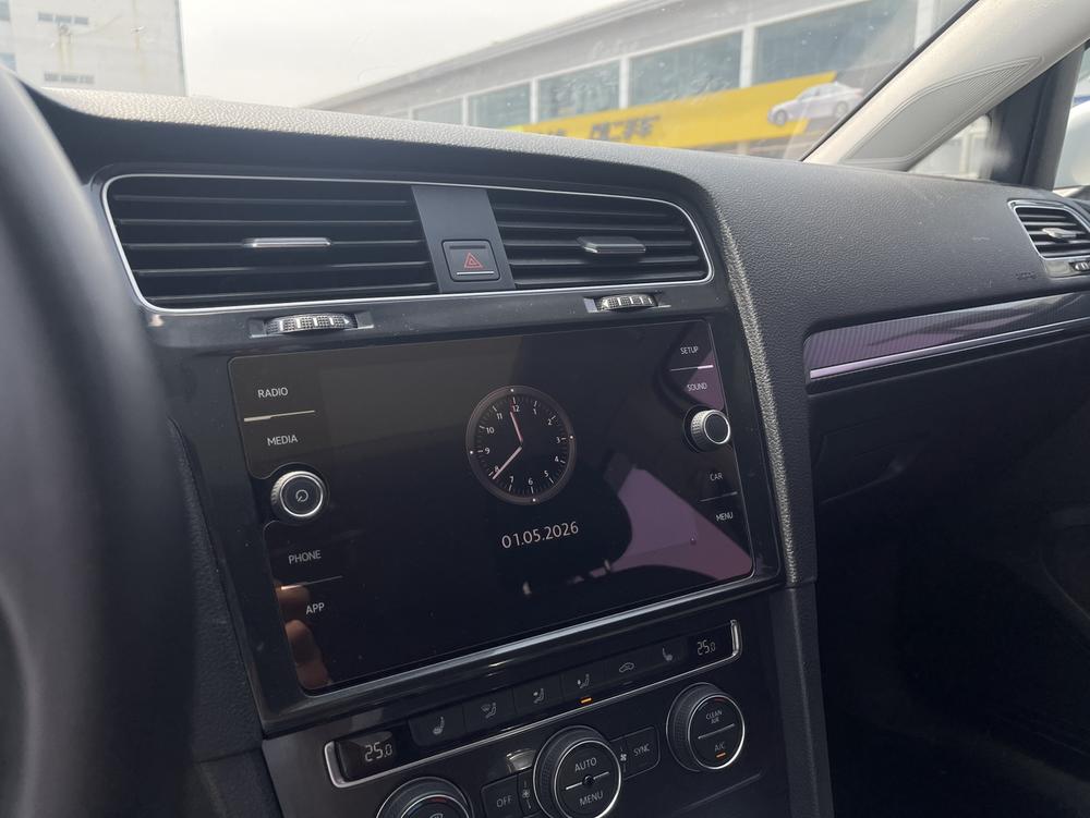 Volkswagen Golf 2018 #10 Volkswagen Golf 2018 car image #10