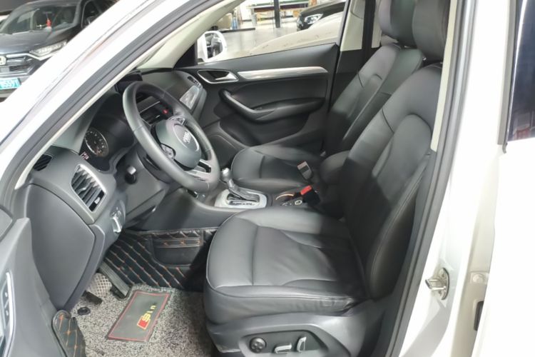 Audi Q3 2017 #15 Audi Q3 2017 car image #15
