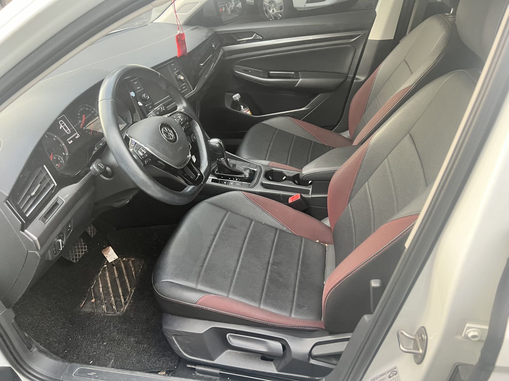 Volkswagen Bora 2020 immagine di auto #2