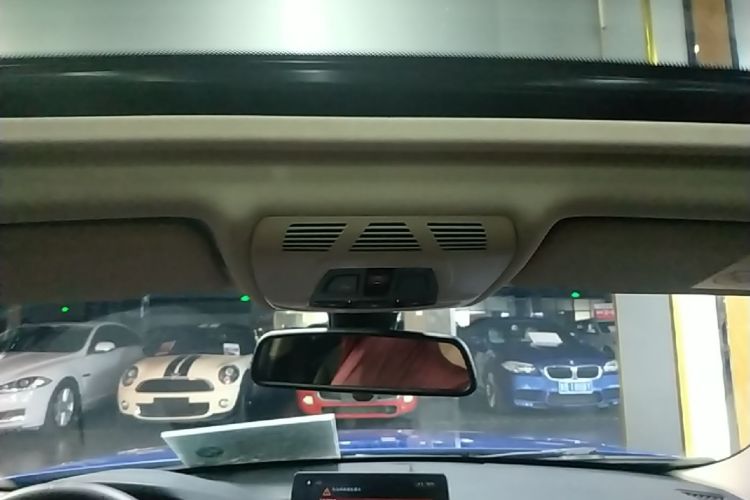 BMW 3 Series 2019 #23 BMW 3 Series 2019 car image #23