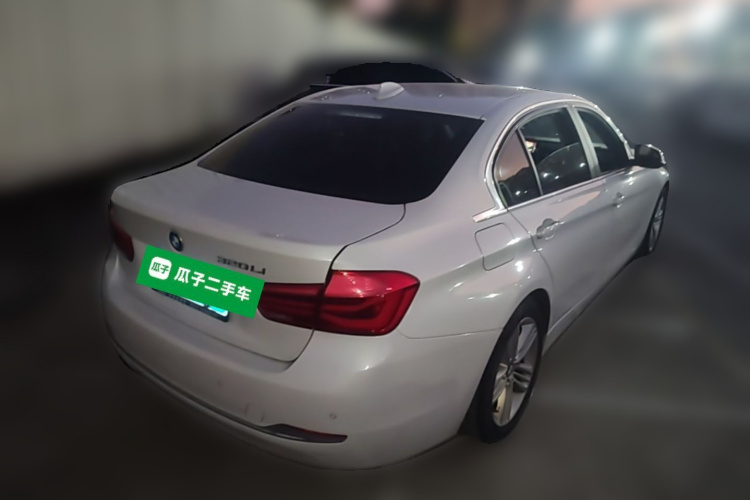 BMW 3 Series 2017 #7 BMW 3 Series 2017 car image #7