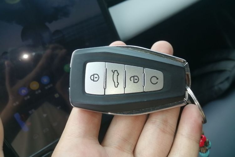 GEELY Boyue L 2023 car image #14