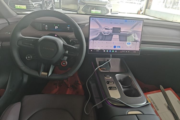 MI SU7 2025 car image #18