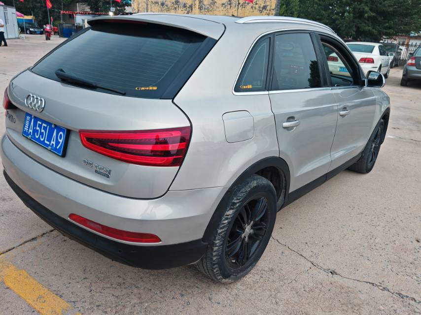 Audi Q3 2014 immagine di auto #5