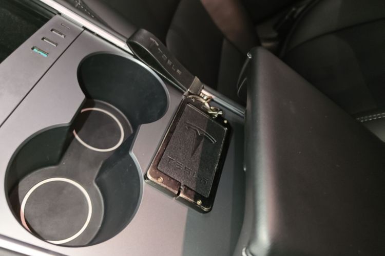 Tesla Model 3 2023 #14 Tesla Model 3 2023 car image #14