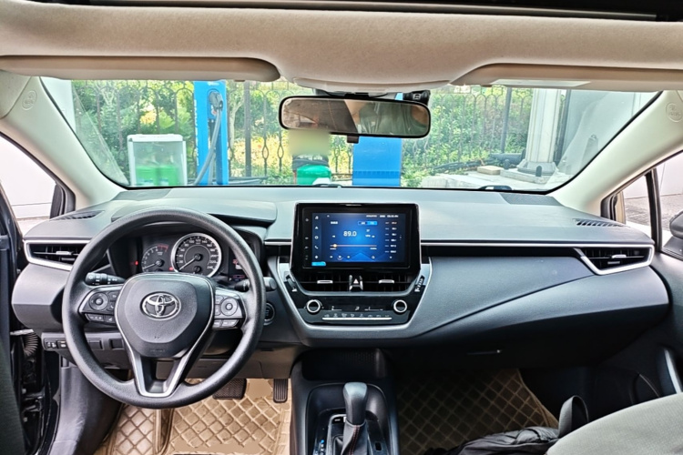 Toyota Corolla 2021 car image #10