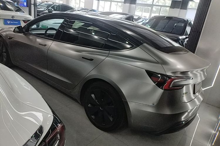 Tesla Model 3 2025 #5 Tesla Model 3 2025 car image #5