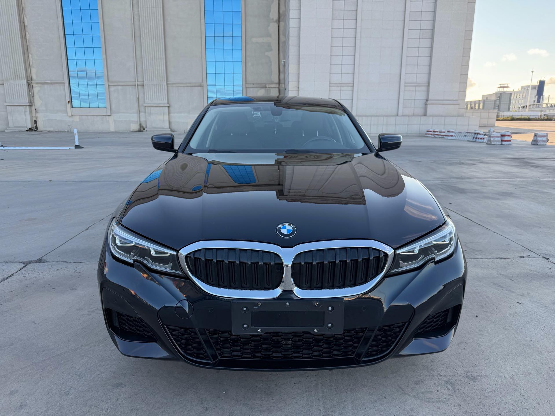 BMW 3 Series 2022 imagen de coche #2