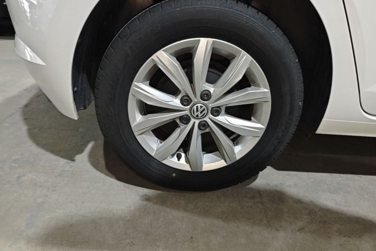 Volkswagen Polo 2020 car image #10