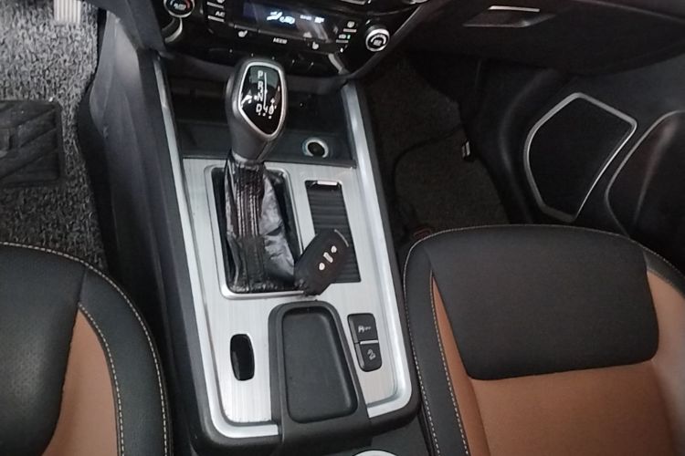 GEELY Vision X6 2018 #18 GEELY Vision X6 2018 car image #18