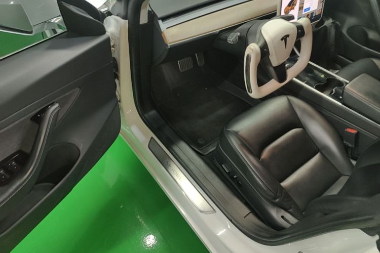 Tesla Model 3 2020 #16 Tesla Model 3 2020 car image #16