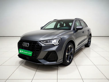 Audi Q3 2021 Audi Q3 2021 immagine di auto