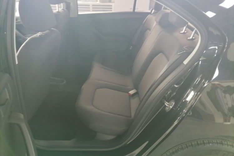 Volkswagen Santana 2018 #17 Volkswagen Santana 2018 صورة سيارة #17