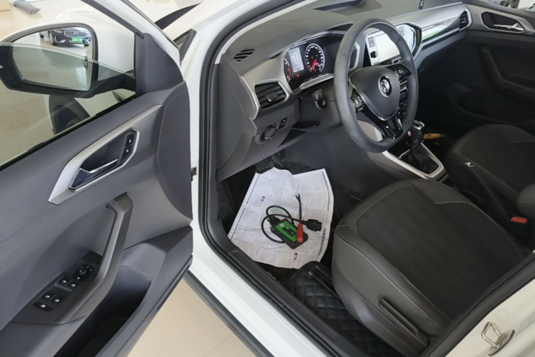 Volkswagen T-Cross 2019 imagem de carro #16