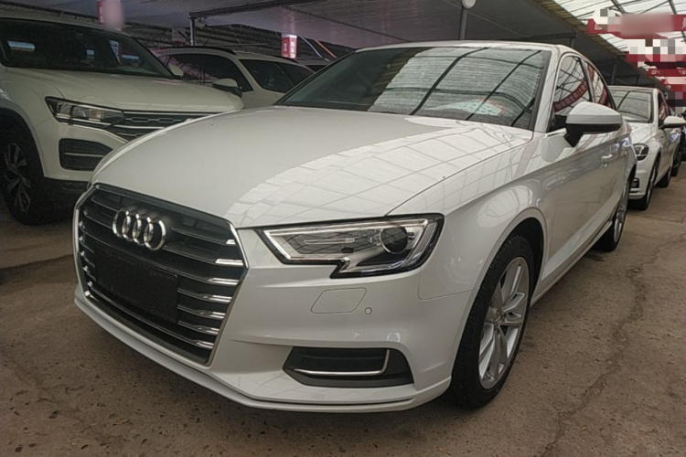Audi A3 2019 صورة سيارة #2