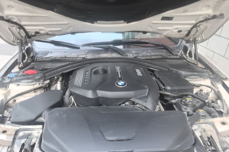 BMW 3 Series 2018 #22 BMW 3 Series 2018 car image #22