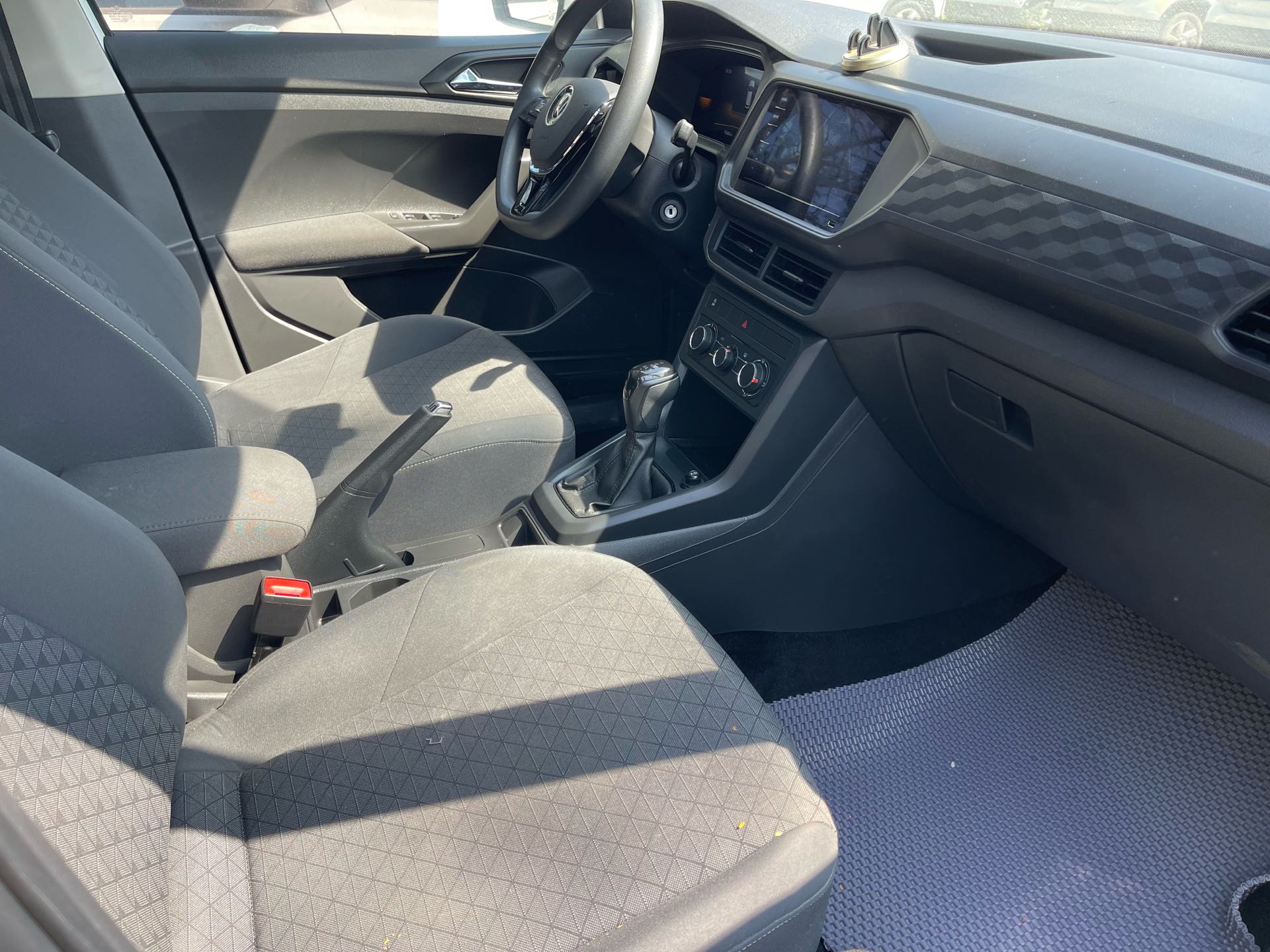 Volkswagen T-Cross 2023 #3 Volkswagen T-Cross 2023 صورة سيارة #3