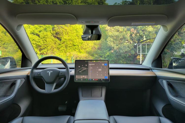 特斯拉 Model Y 2022 汽车图片 #17