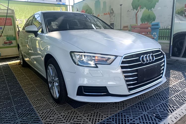 Audi A3 2019 #4 Audi A3 2019 car image #4