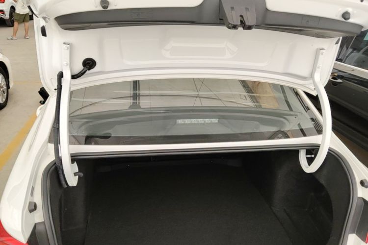 Volkswagen Lavida 2019 #19 Volkswagen Lavida 2019 car image #19