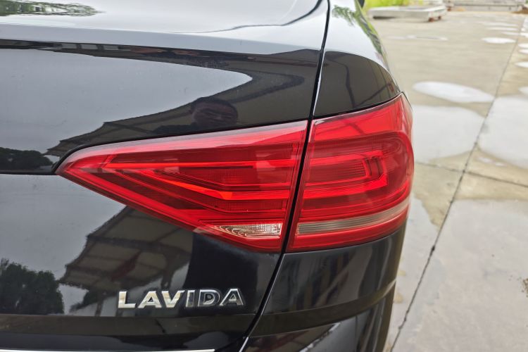 Volkswagen Lavida 2018 #10 Volkswagen Lavida 2018 car image #10