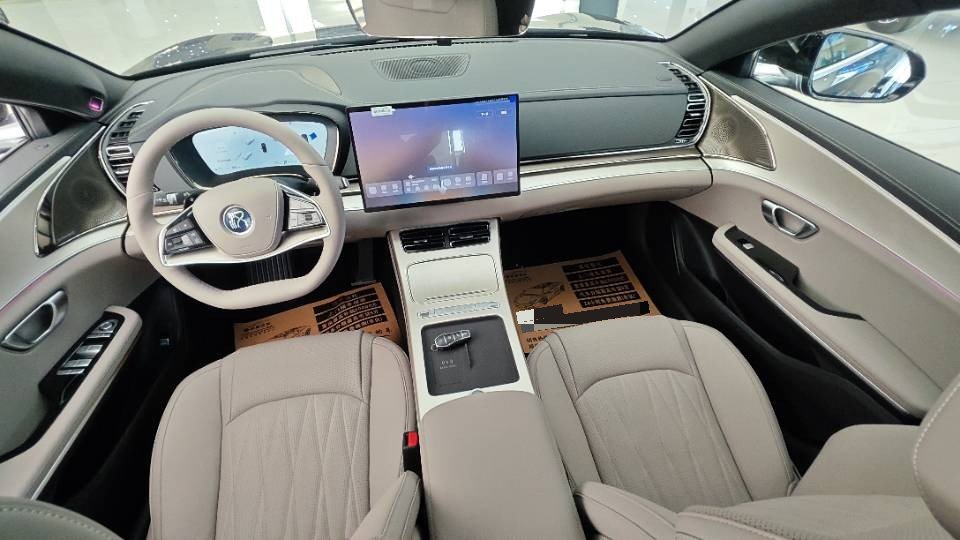2026 imagem de carro #4
