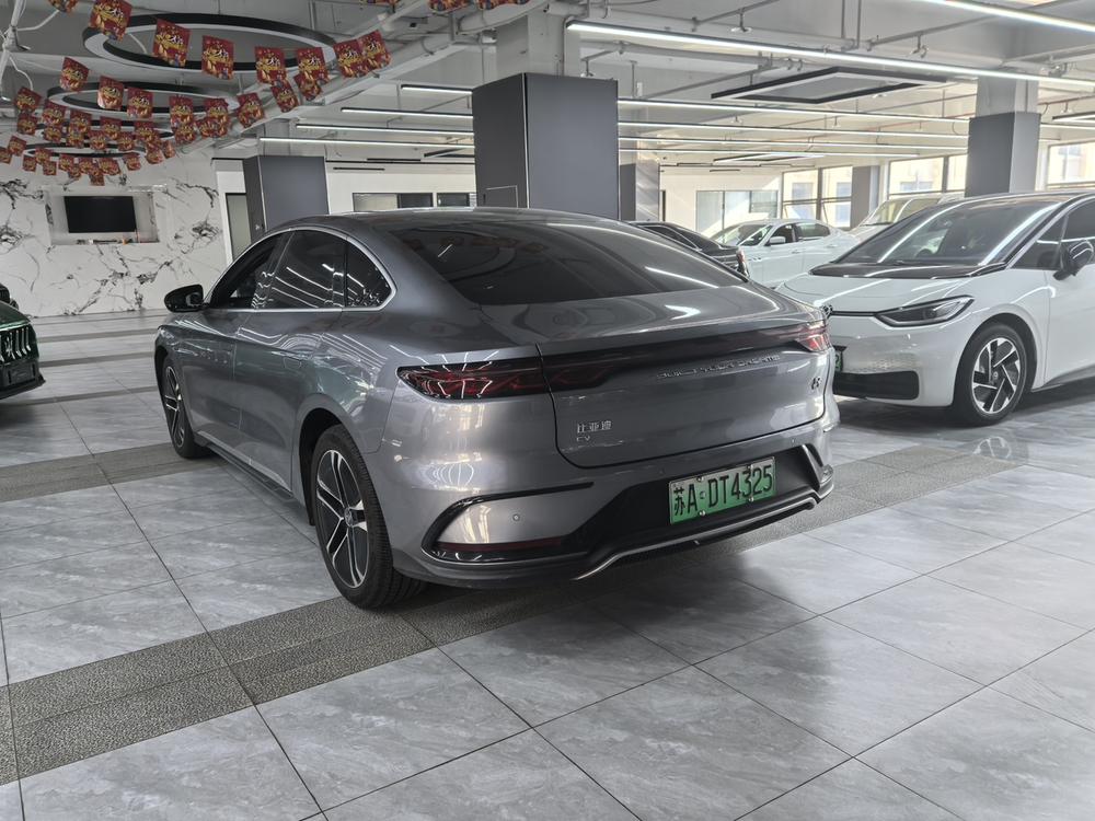 BYD Han 2023 car image #4