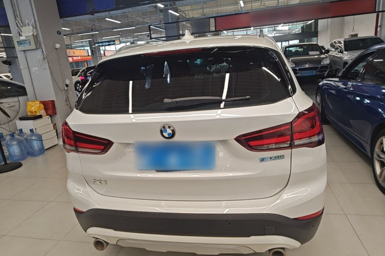BMW X1 2022 car image #6