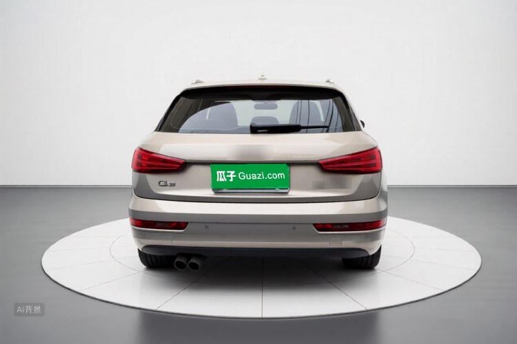 Audi Q3 2018 car image #6