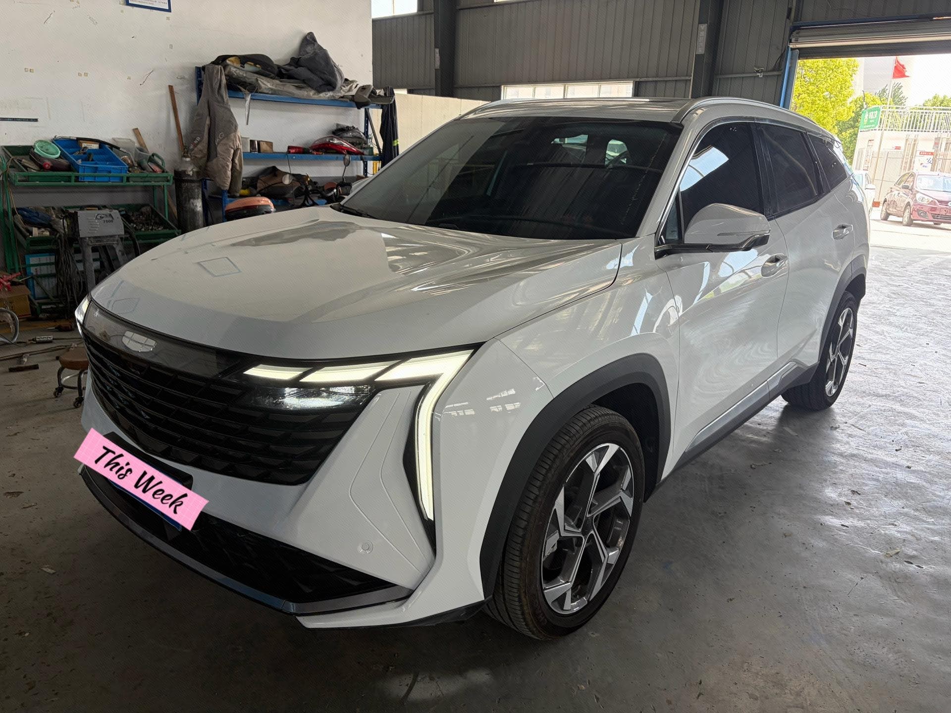 GEELY Boyue L 2025 GEELY Boyue L 2025 car image