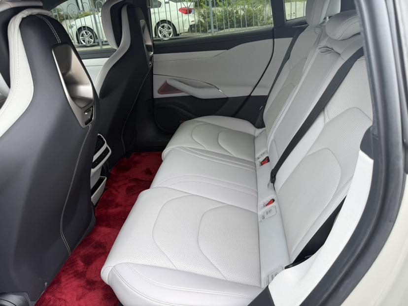 2025 #9 2025 immagine di auto #9