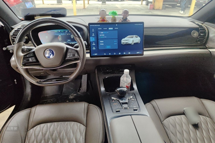 BYD Han 2023 #11 BYD Han 2023 صورة سيارة #11
